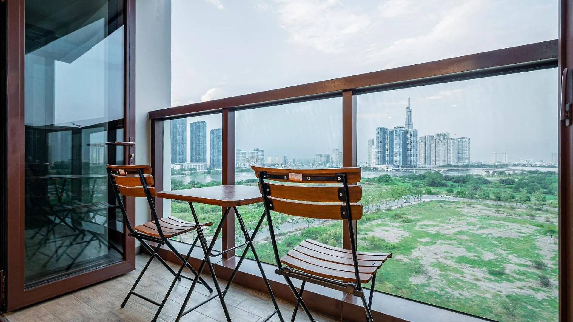 Metropole Saigon Suites Ho Chi Minh City Apartment